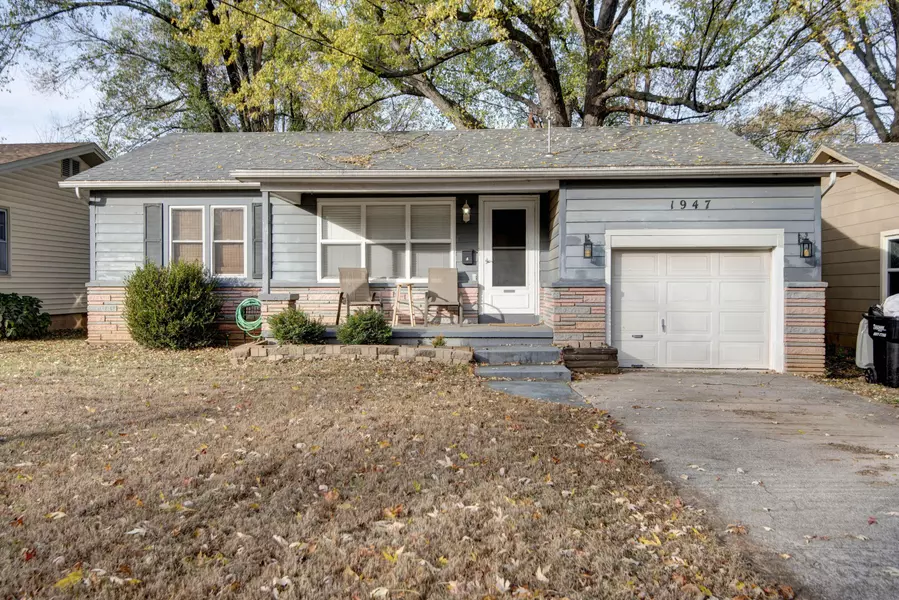 1947 S Ferguson AVE, Springfield, MO 65807