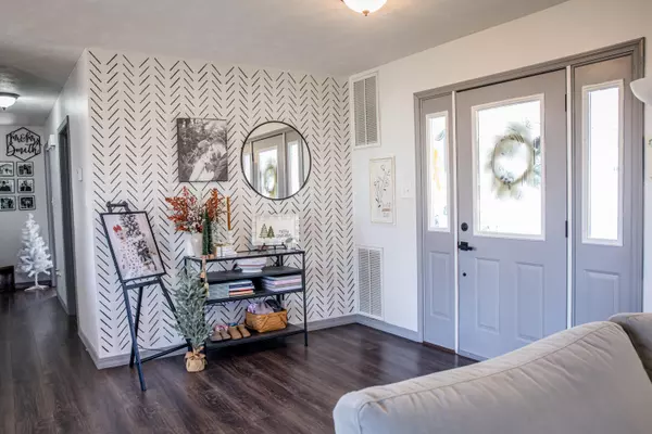 West Plains, MO 65775,2608 Lee Anna DR