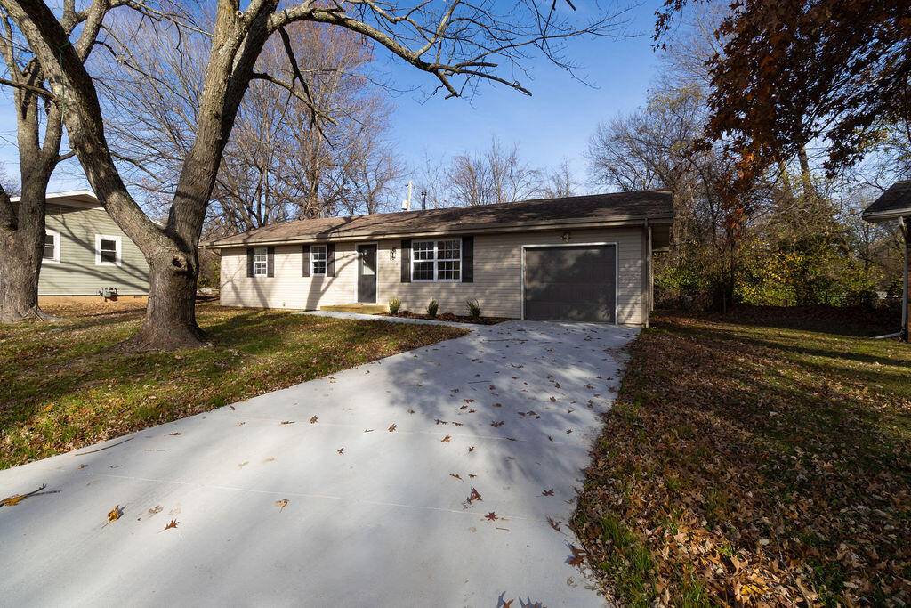 Springfield, MO 65804,2517 E Pine Grove PL