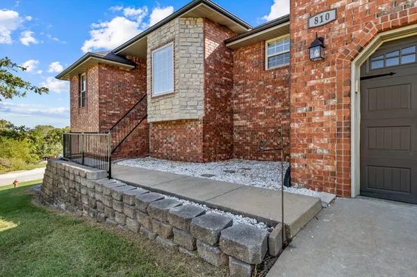 Ozark, MO 65721,810 S 12th AVE