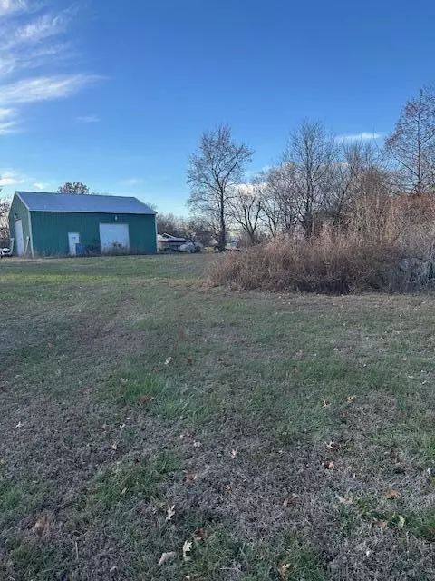 Billings, MO 65610,255 Pin Oak Lane LN