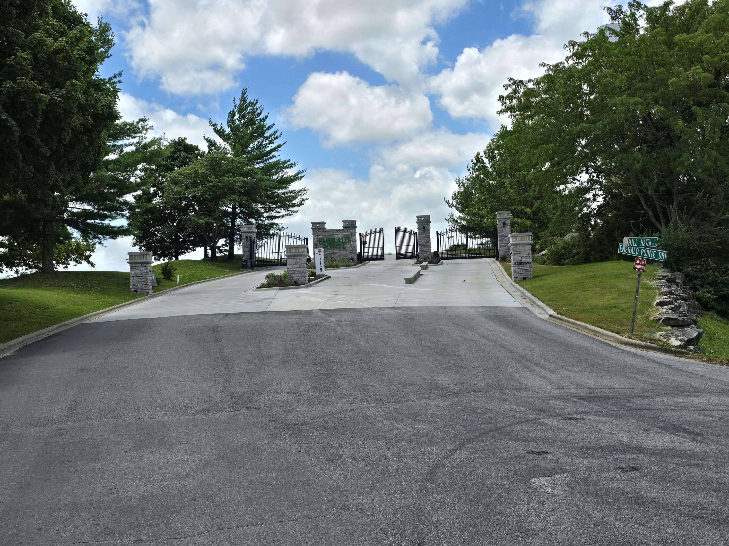 Hollister, MO 65672,000 Emerald Isle DR #Ph 10 Lt 360