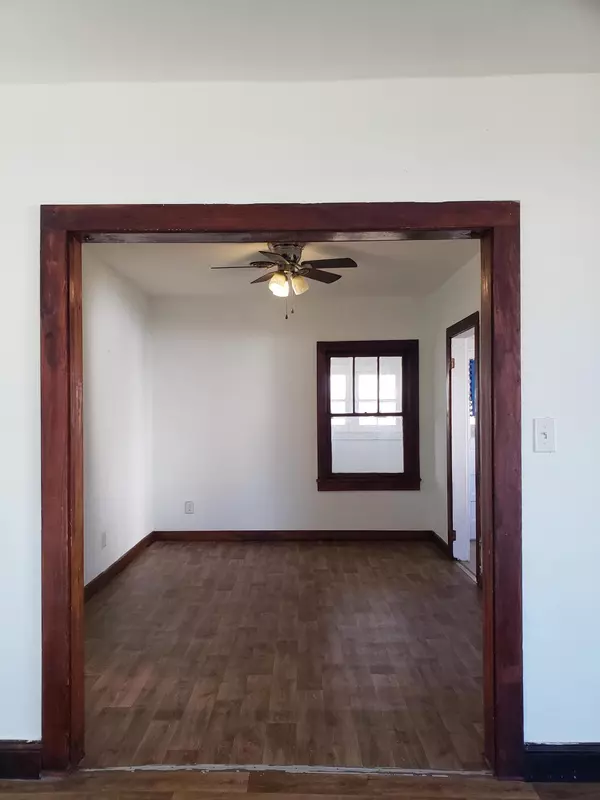 Wheaton, MO 64874,113 N Gilman AVE