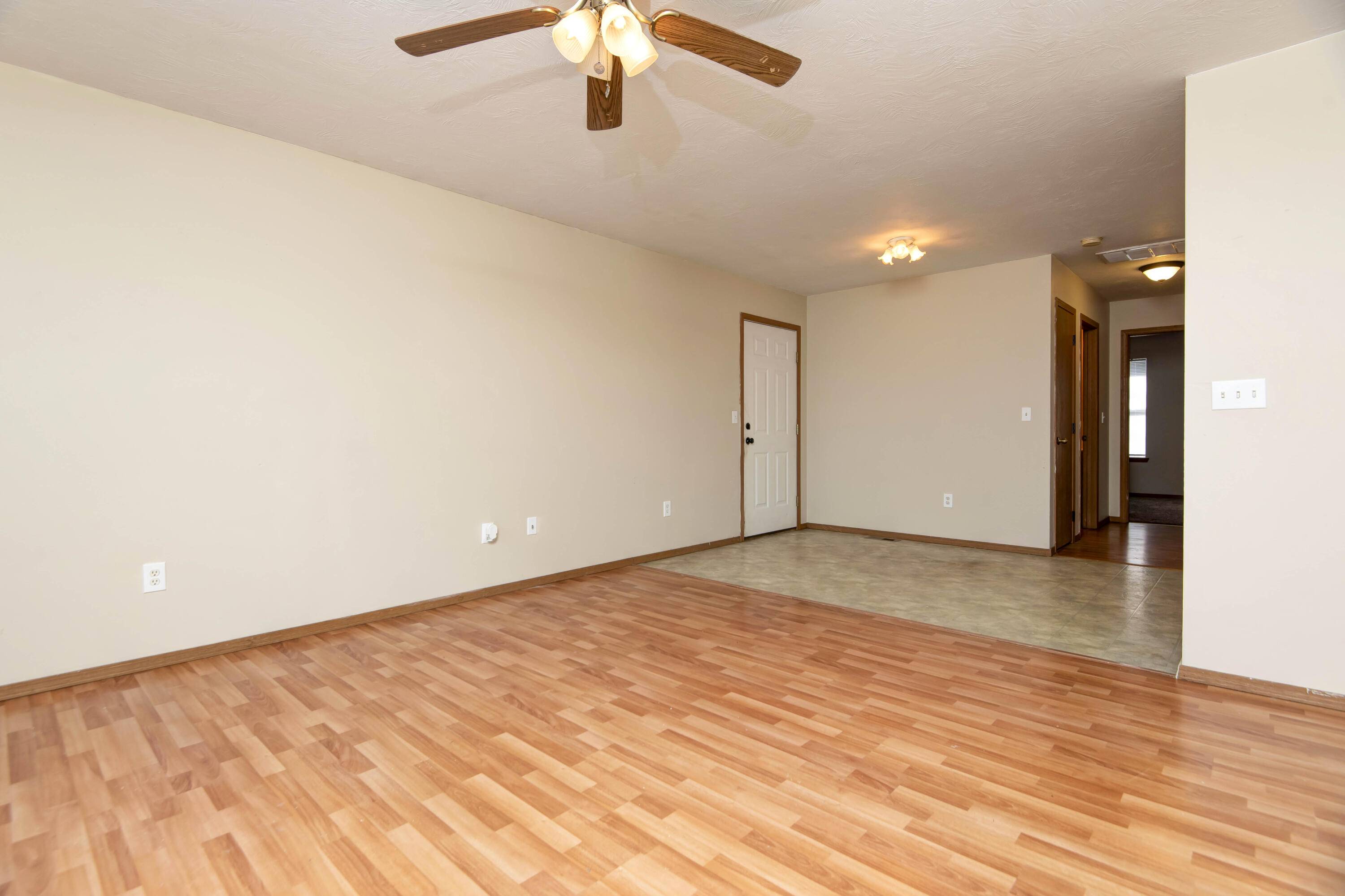 Fordland, MO 65652,657 North ST