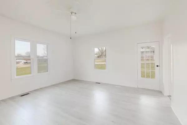 Grovespring, MO 65662,2167 Ledge Rock RD