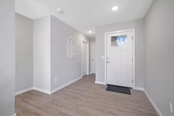 Republic, MO 65738,1596 E Charlton ST