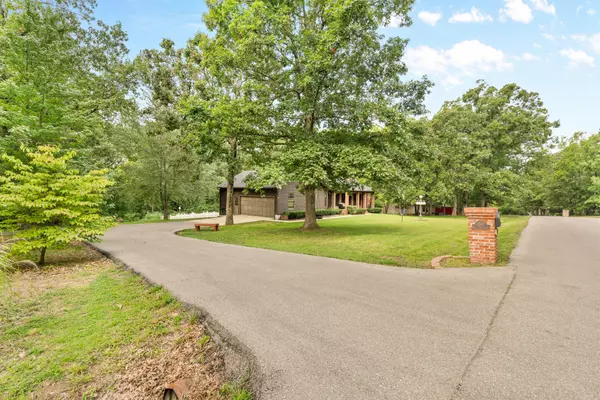 Lebanon, MO 65536,25611 Open Ridge LN