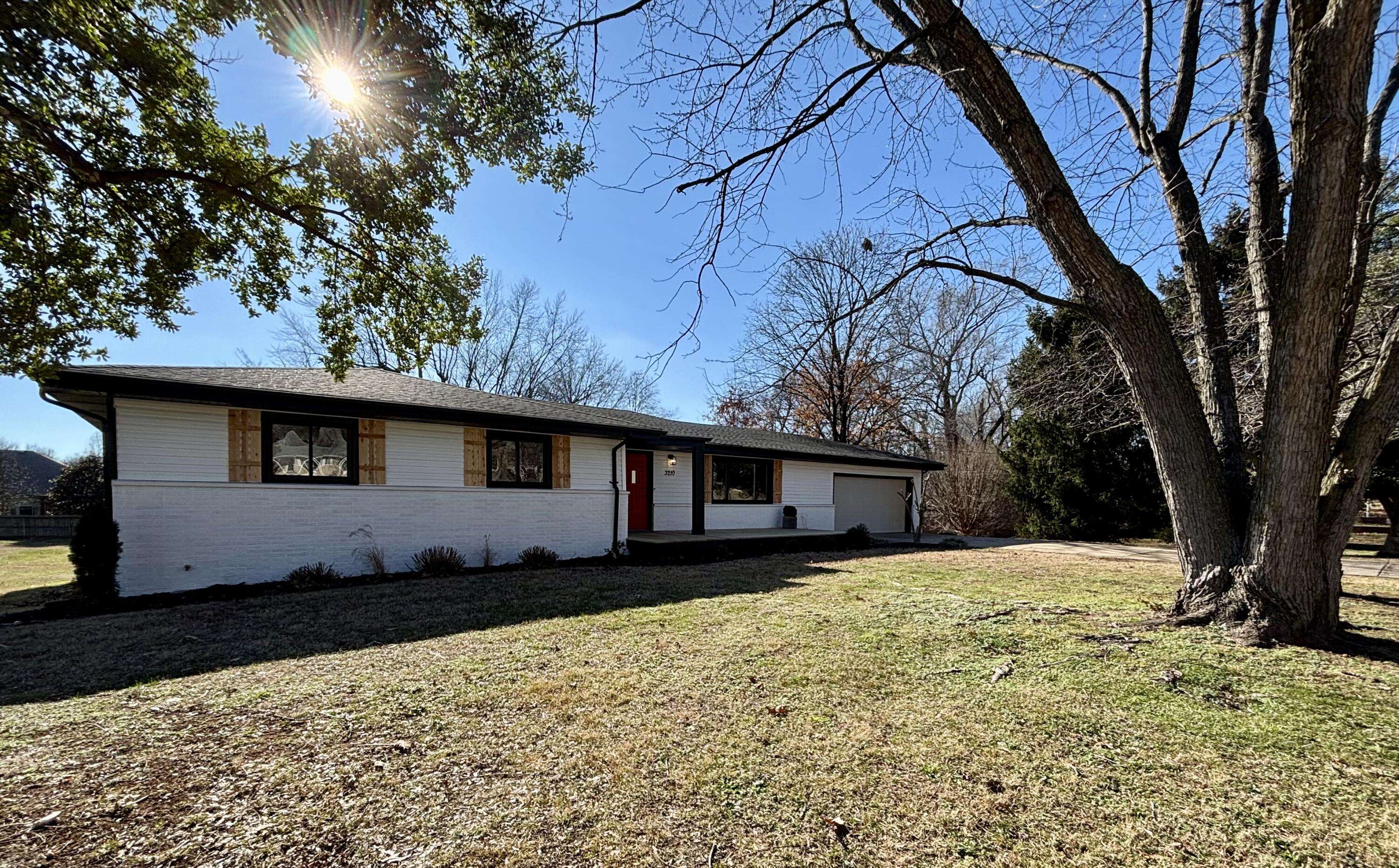Springfield, MO 65807,3210 W Glenwood ST