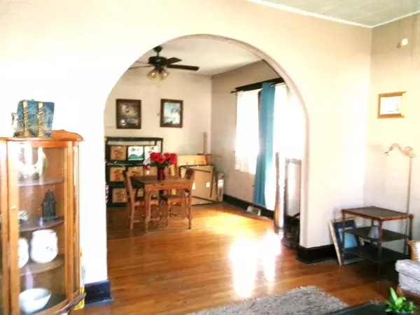 Springfield, MO 65803,1210 W Atlantic ST