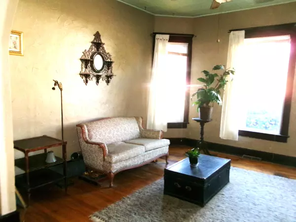 Springfield, MO 65803,1210 W Atlantic ST