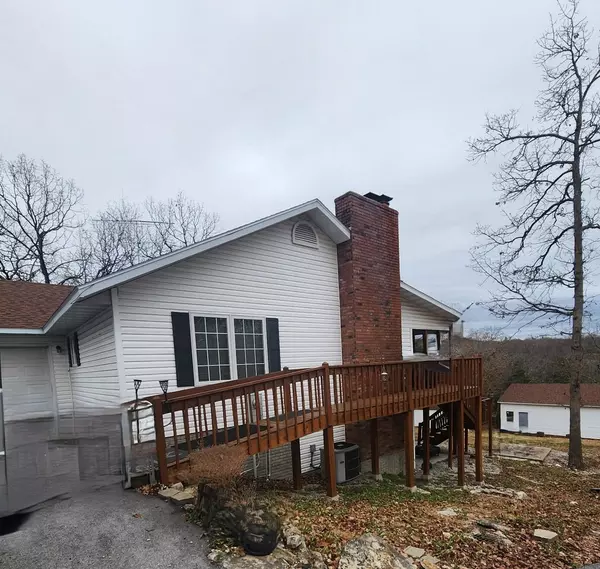 Reeds Spring, MO 65737,610 Double O Nine RD