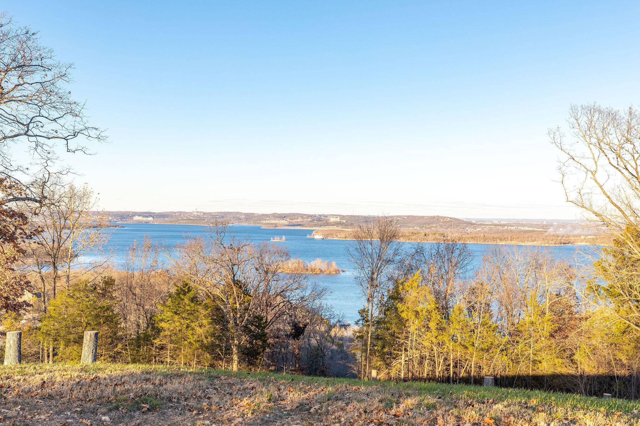 Blue Eye, MO 65611,303 Snowden LN