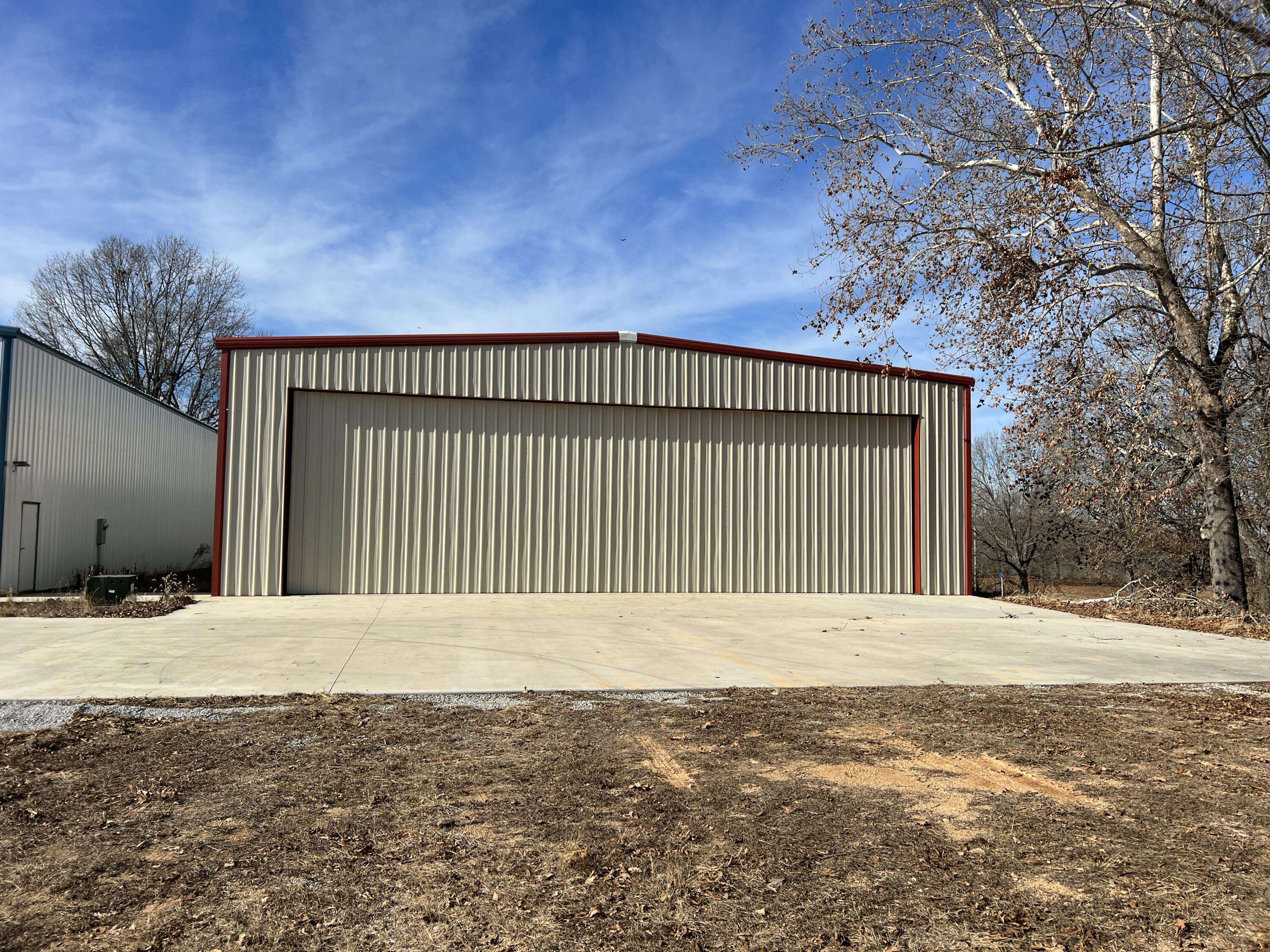 312 Eagle Wing DR, Theodosia, MO 65761