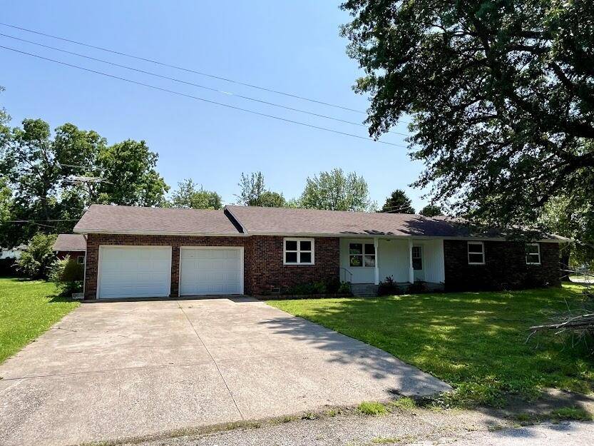 101 Brite Circle DR, Purdy, MO 65734