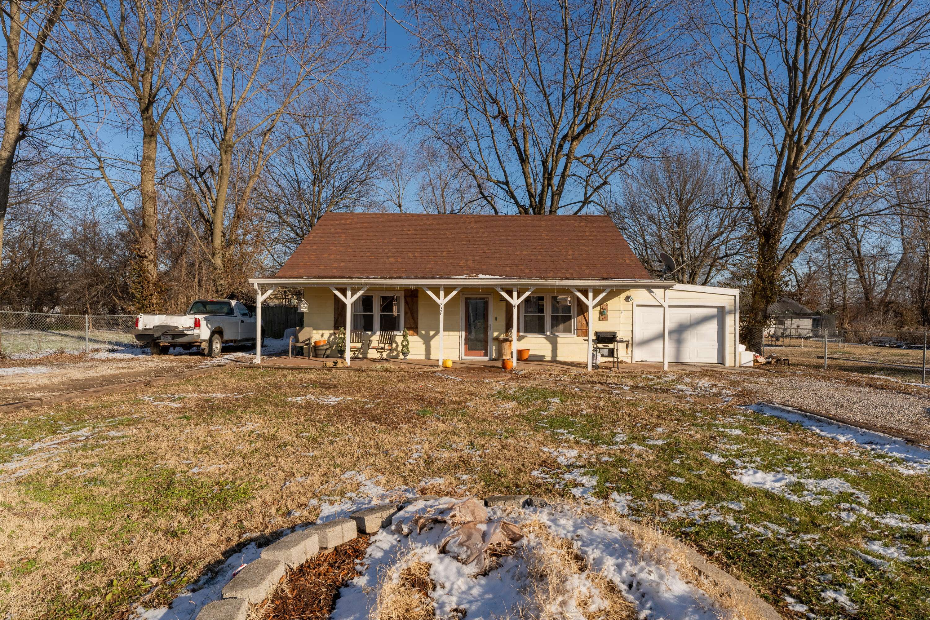 236 S Walnut AVE, Republic, MO 65738