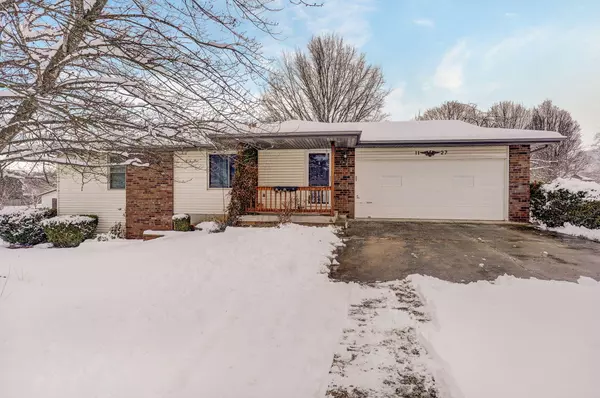 1127 W Irene CT, Nixa, MO 65714