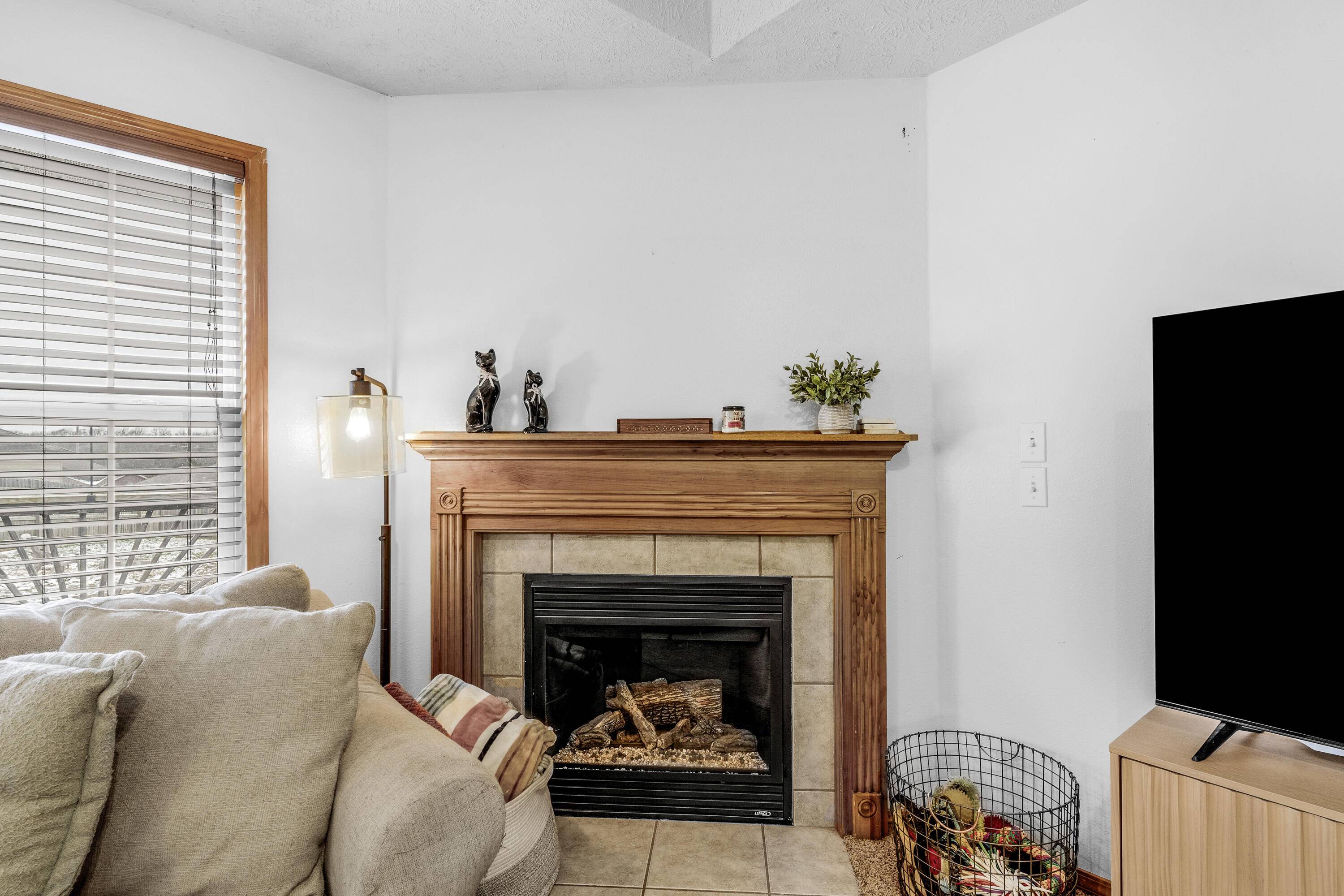 Springfield, MO 65803,4391 N Farm Road 157