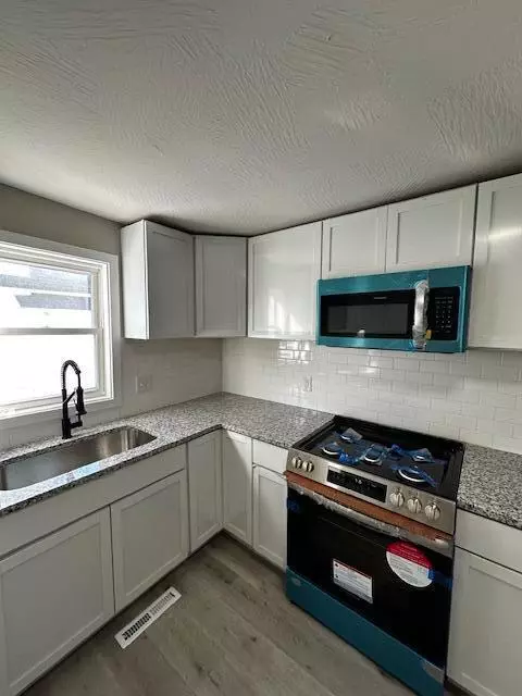 Springfield, MO 65806,828 W Elm ST