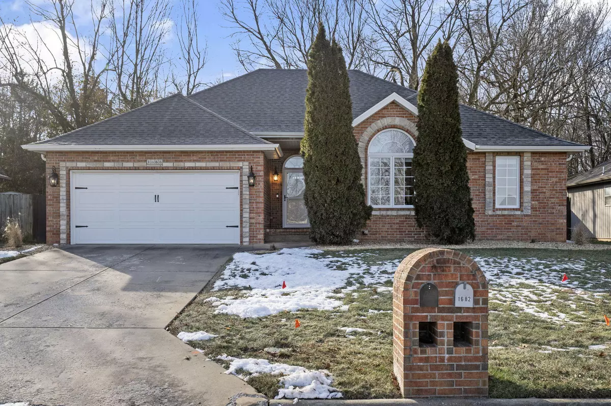 Springfield, MO 65810,1666 W Evans ST