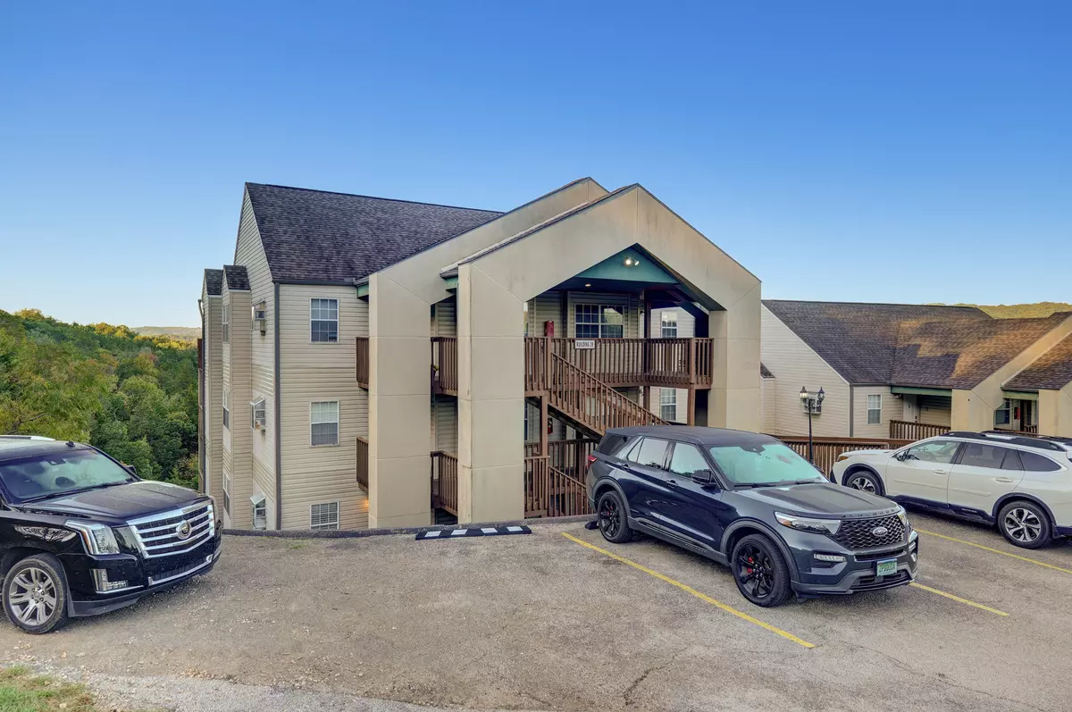 Branson, MO 65616,39 Lantern Bay LN #1
