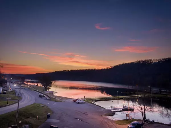 Rockaway Beach, MO 65740,160 Beach BLVD