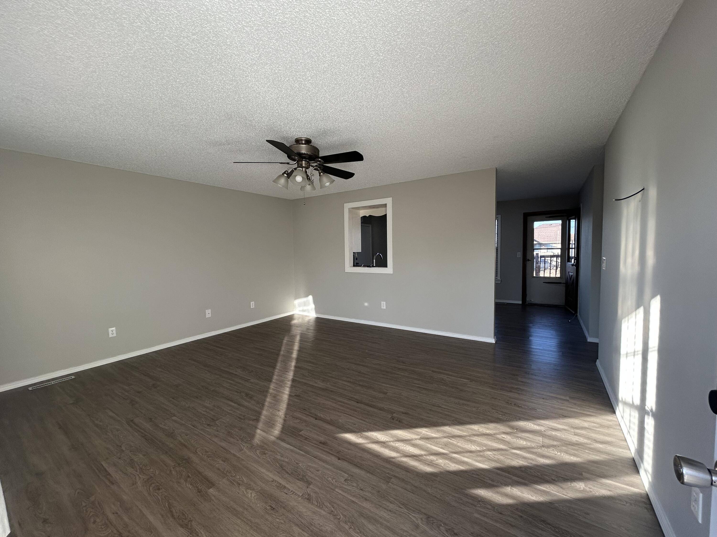 Ozark, MO 65721,1201 E Parkview ST