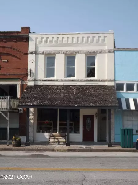 122 N Main ST, Granby, MO 64844