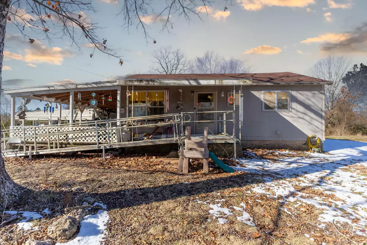 Koshkonong, MO 65692,10842 Us Highway 160
