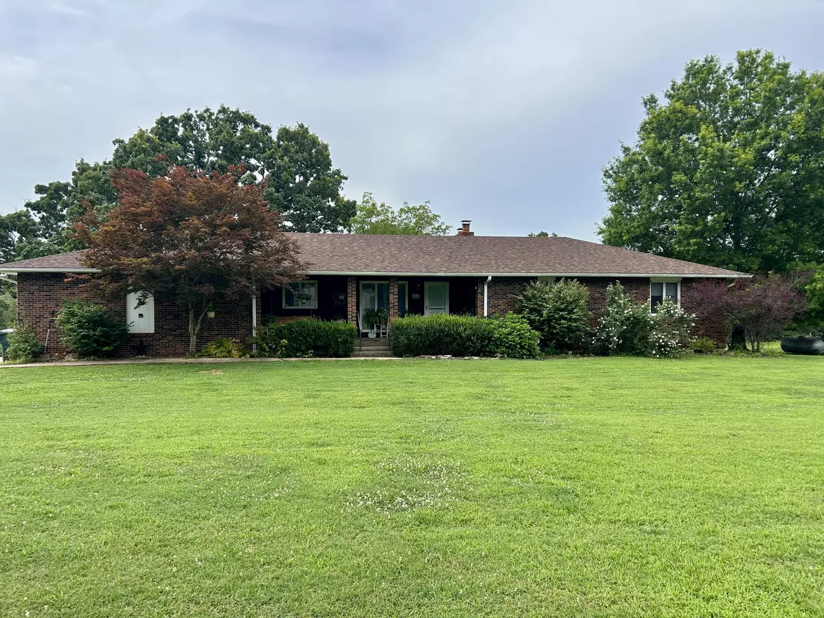 Ava, MO 65608,14776 State Highway Ff