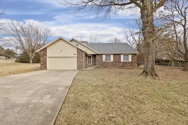 410 S Willa Jean DR, Springfield, MO 65809