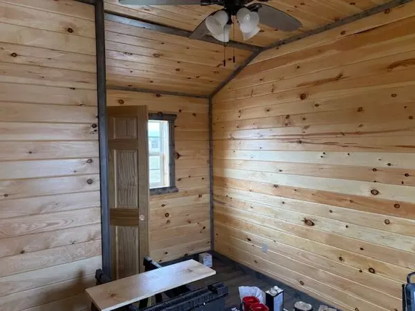 Aurora, MO 65605,2026 Cattle Drive