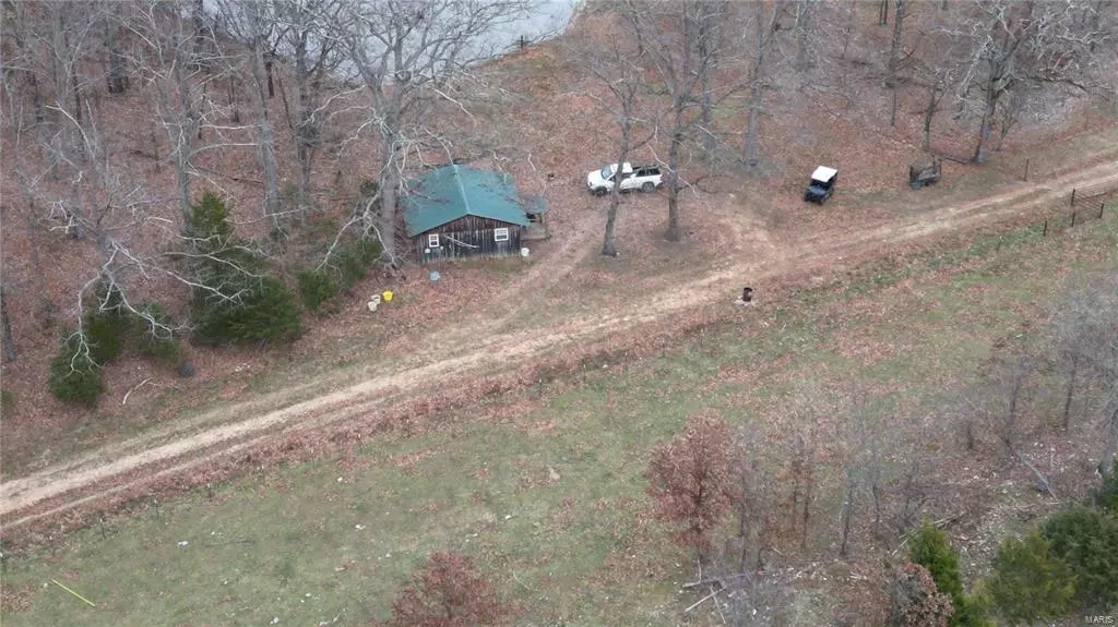 15524 County Road 615, Birch Tree, MO 65438