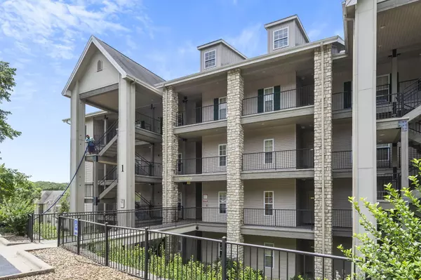 Branson, MO 65616,330 S Wildwood DR #7