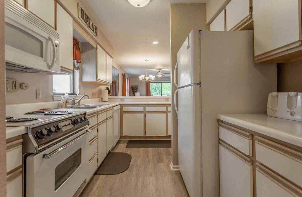 Branson, MO 65616,146 Bunker Ridge Drive #9