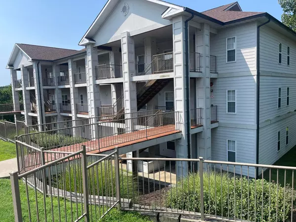 Branson, MO 65616,114 Oxford Drive