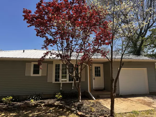 Strafford, MO 65757,304 N Dogwood ST