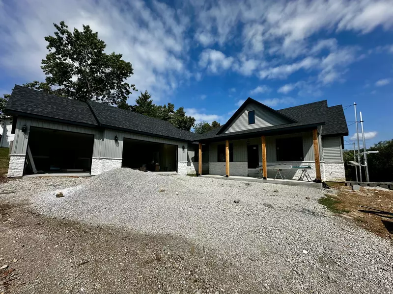 654 Walkington LN, Branson, MO 65616