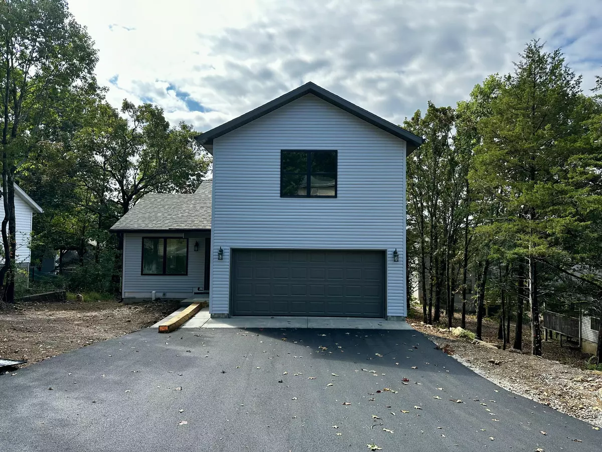 Kirbyville, MO 65679,121 Shawn RD