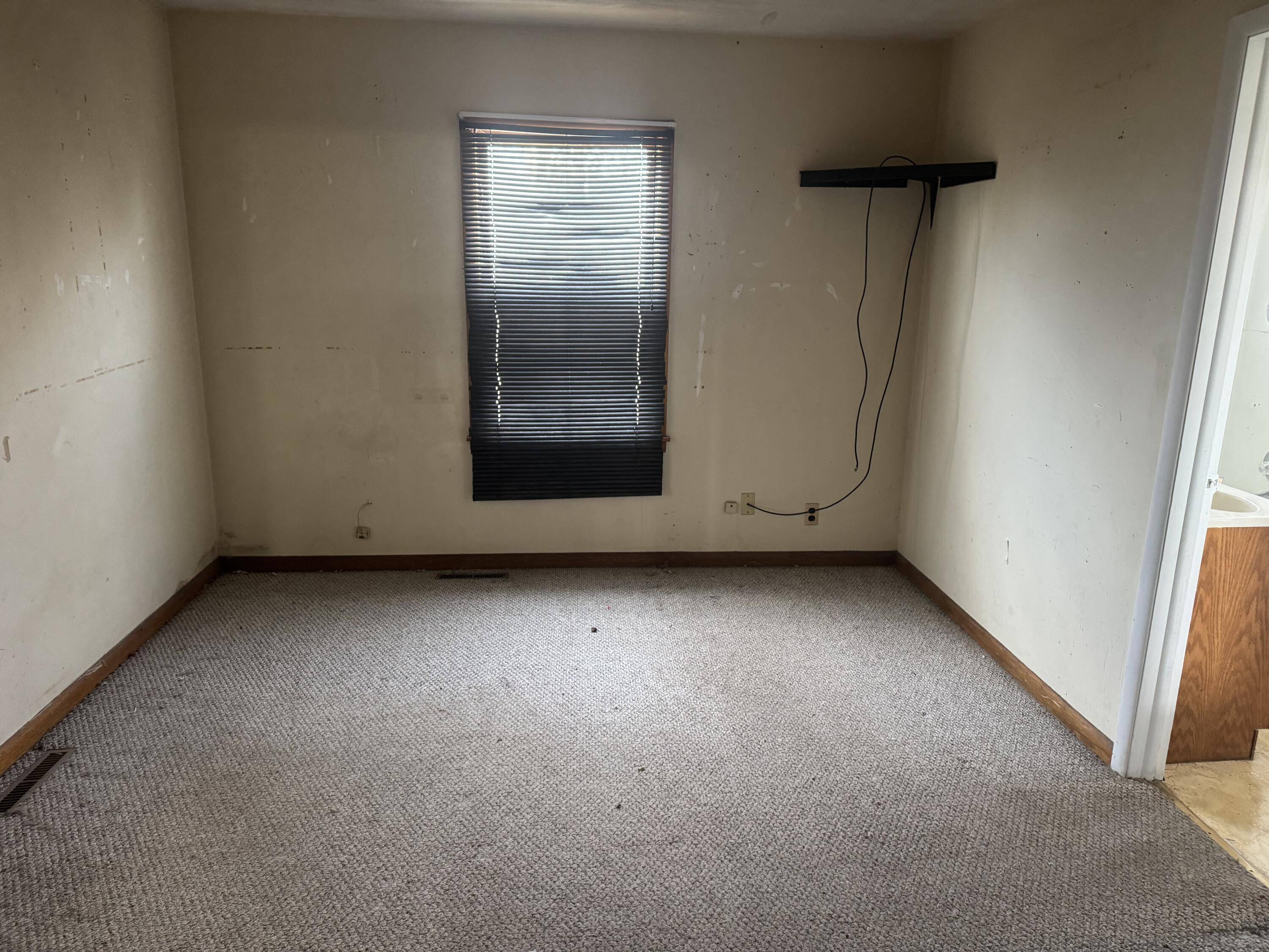 Bolivar, MO 65613,606 W Olive ST
