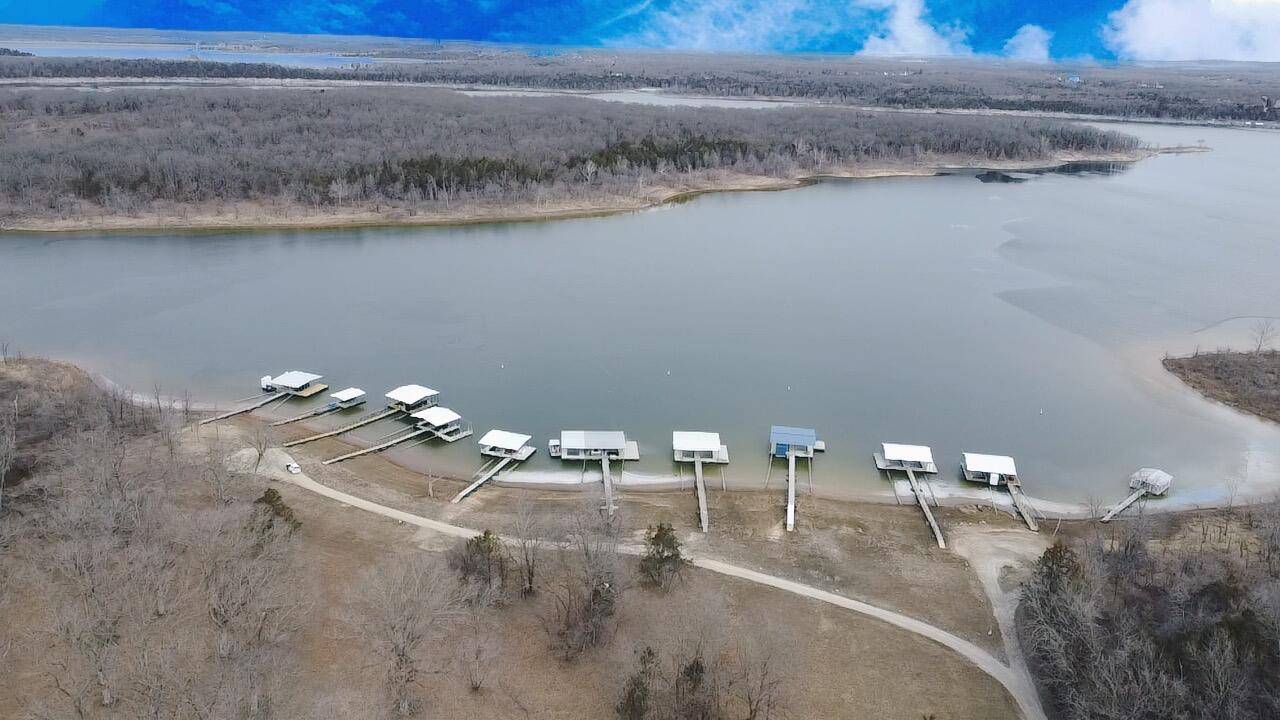 Pittsburg, MO 65724,23815 County Road 276l