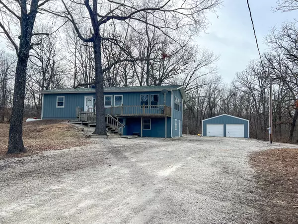 24679 Ridge RD, Pittsburg, MO 65724