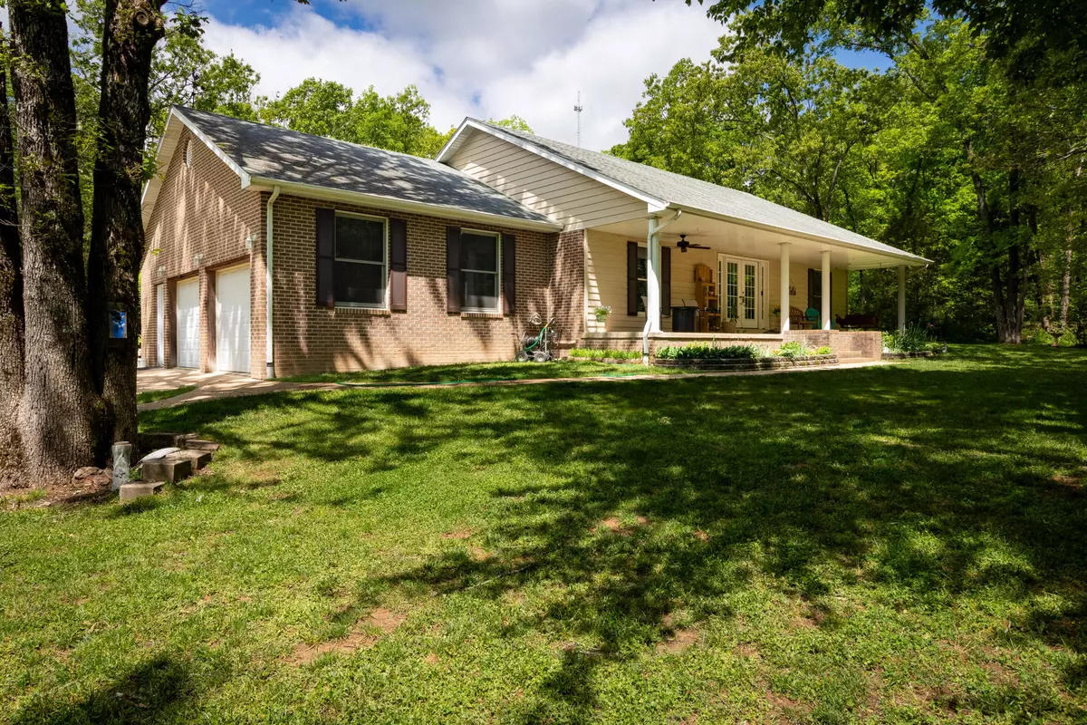 West Plains, MO 65775,1219 County Road 6170