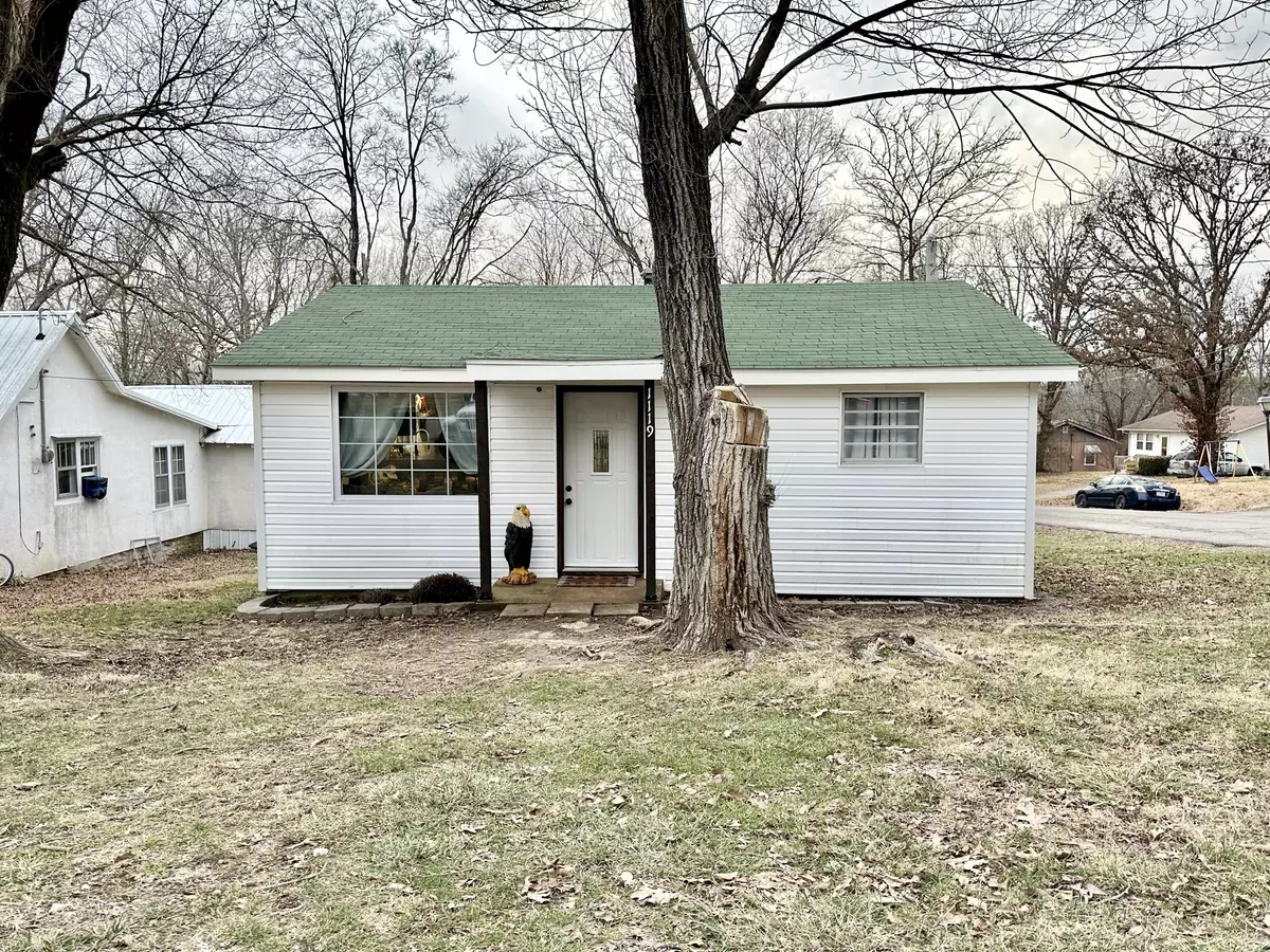 Cabool, MO 65689,1119 Cedar Ave