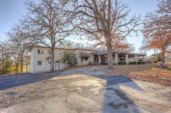 Carthage, MO 64836,988 S Country Club RD
