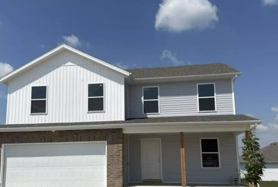 1303 E Price ST, Republic, MO 65738