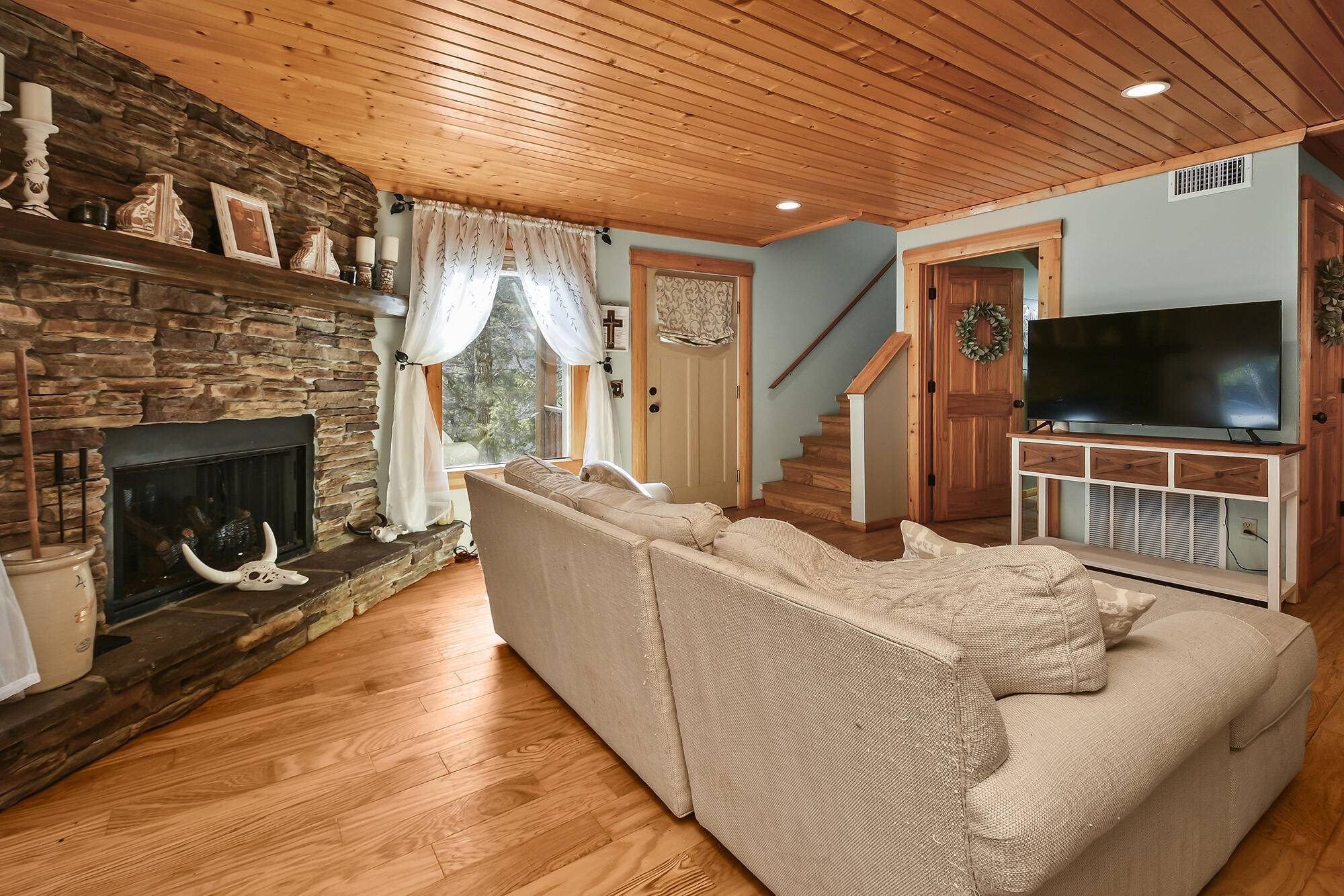 Branson, MO 65616,484 Lakewood RD