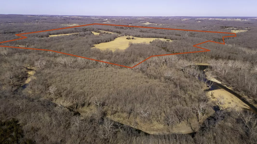 000 S 102nd RD, Flemington, MO 65650
