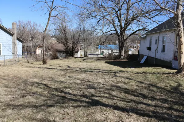 Mountain Grove, MO 65711,924 N Maple AVE