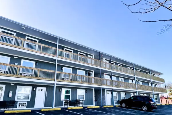 Branson, MO 65616,450 S Historic Hwy 165 #C201, C202, C203