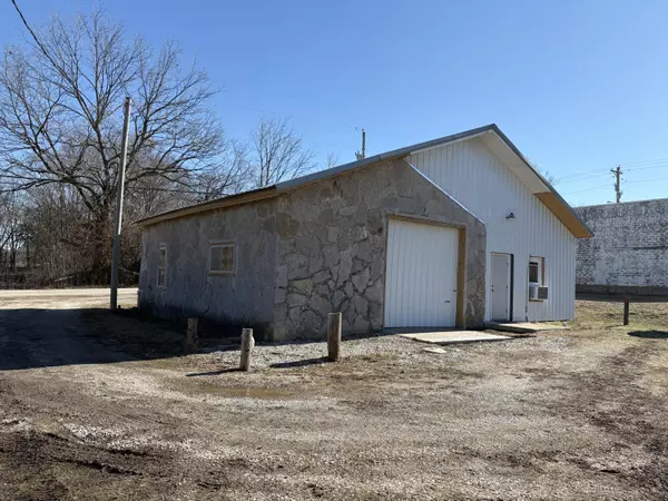 Rocky Comfort, MO 64861,121 Main St.